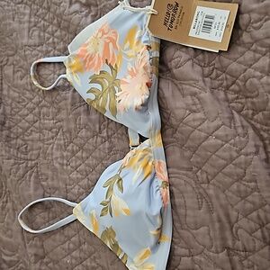 Billabong,NWT, Bikini Top, Skies For Days Ceci ,M/10
